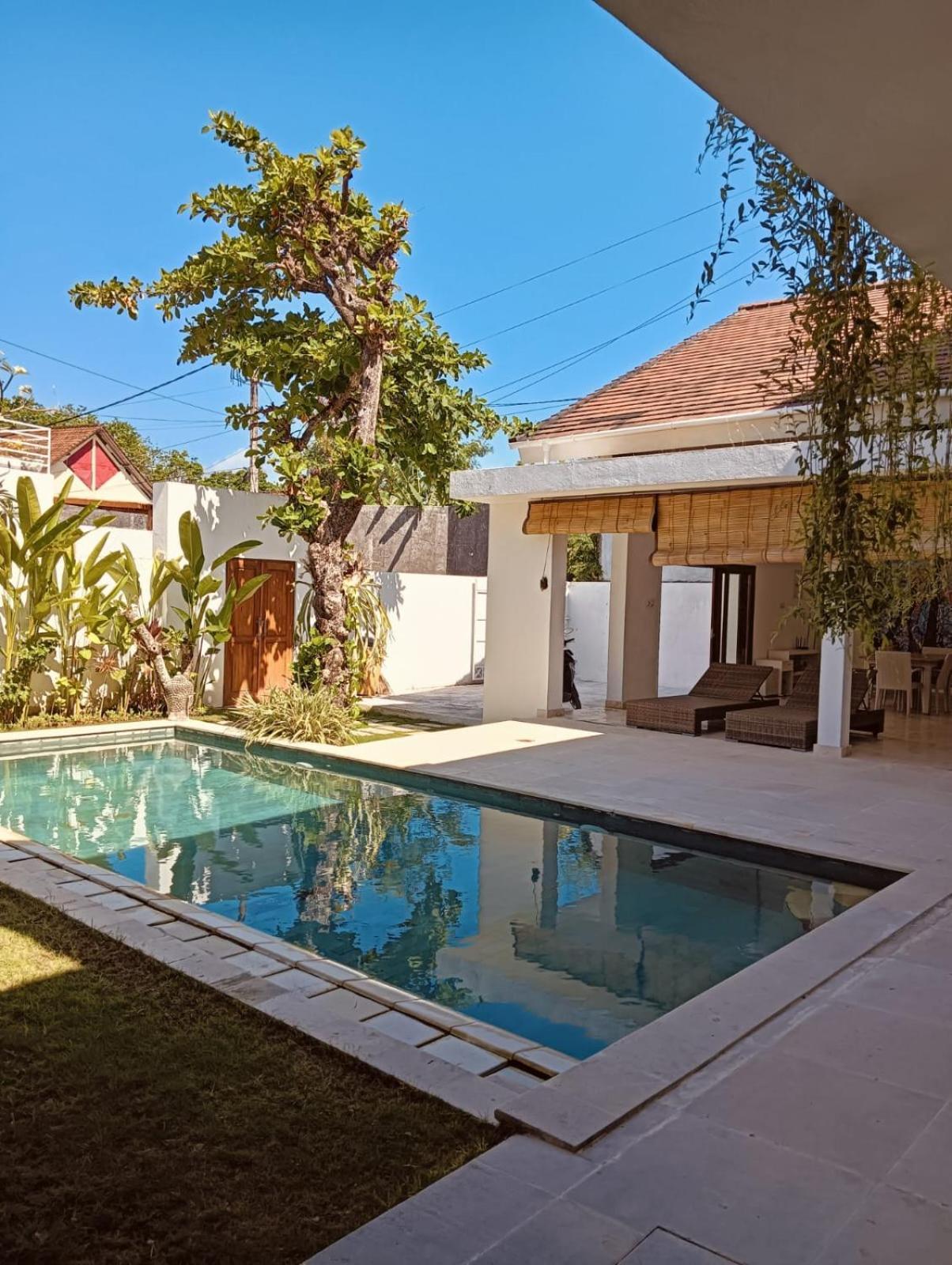 Louis Tanjung Benoa Villa